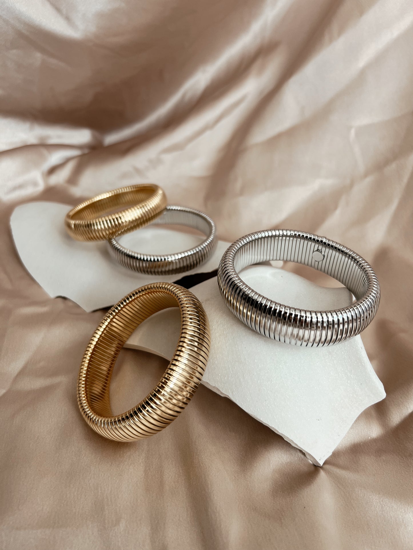 Eloise Bangle