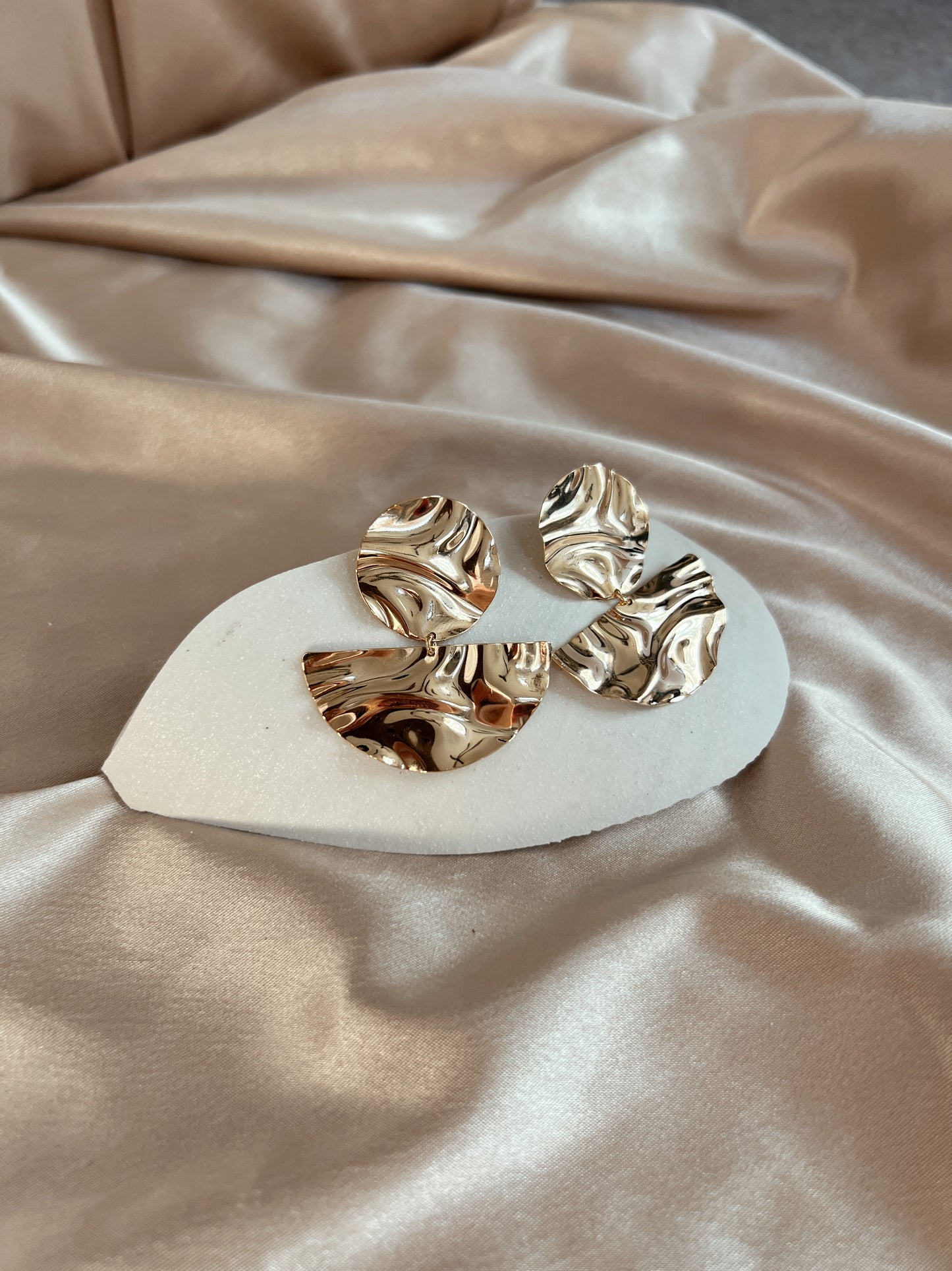 Riveria Earrings