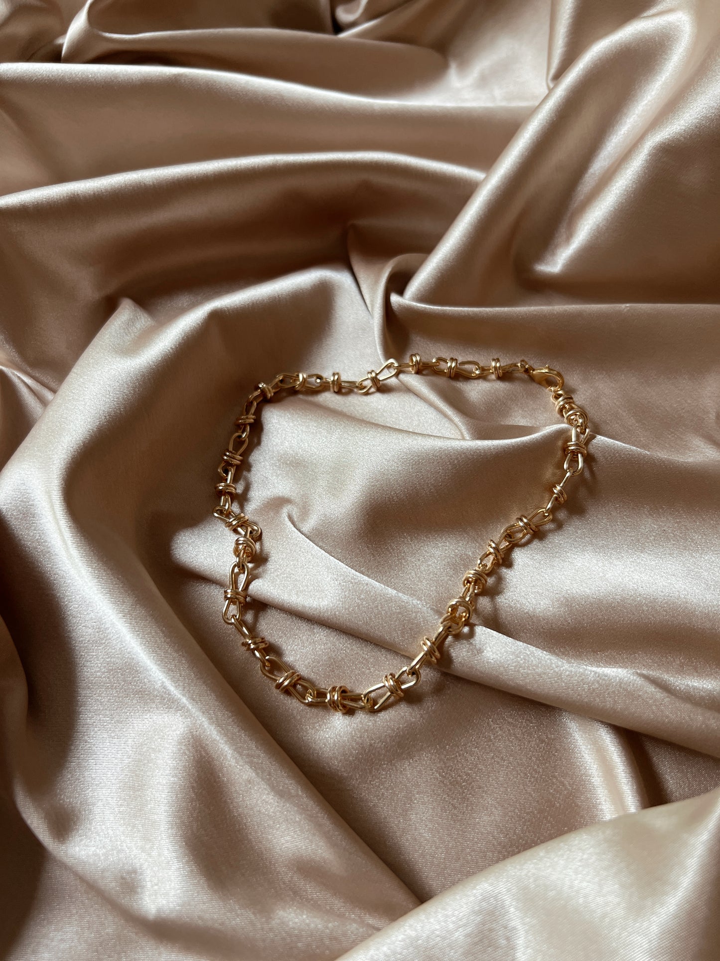 Love Knot Chain