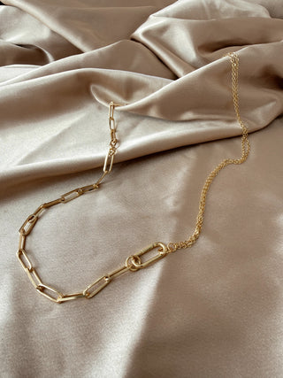 Duet Necklace
