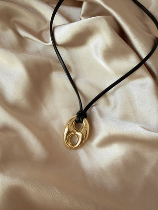 Rove Necklace