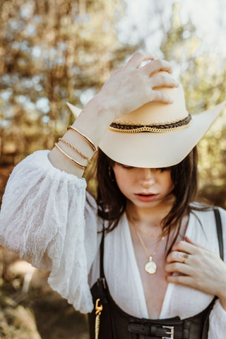 Lasso Bracelet