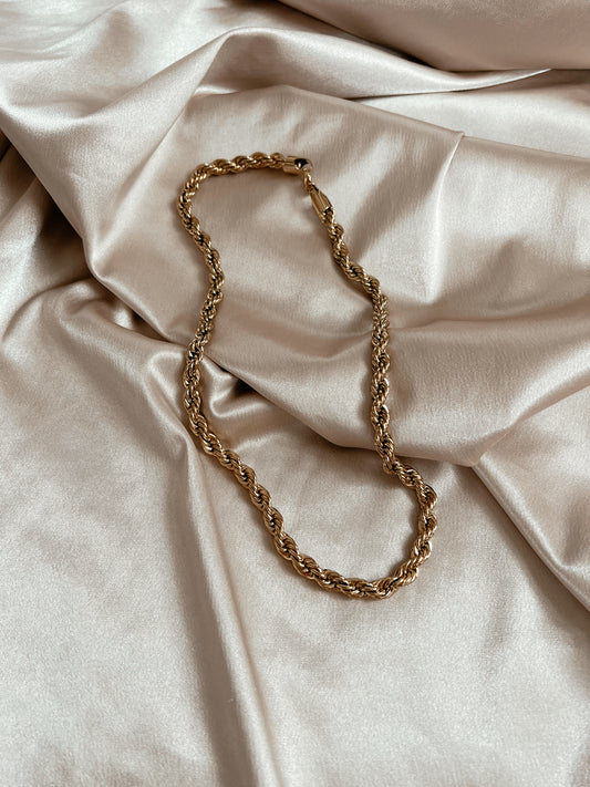 Lasso Necklace Chain